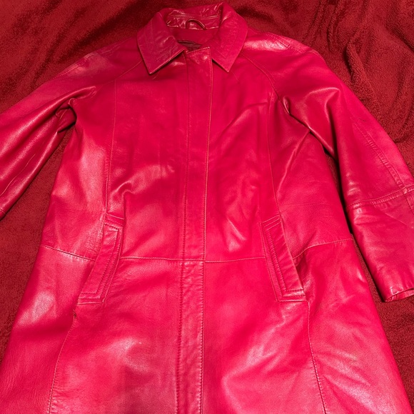 Beautiful Mid Length Red Leather Jacket - Picture 2 of 5
